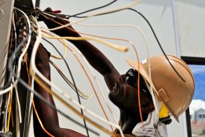 trouver rapidement un électricien