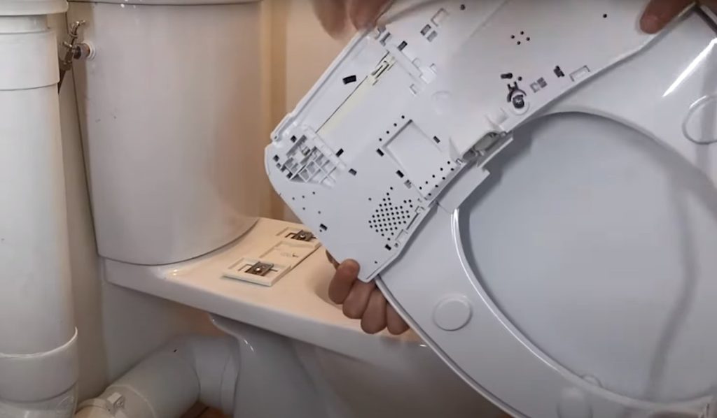 Installation nouvelle toilette japonaise