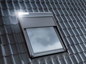 Découverte et installation de volets roulants solaires