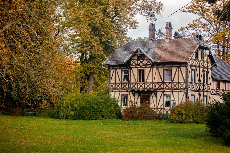 Restaurer les anciennes charpentes des maisons normandes
