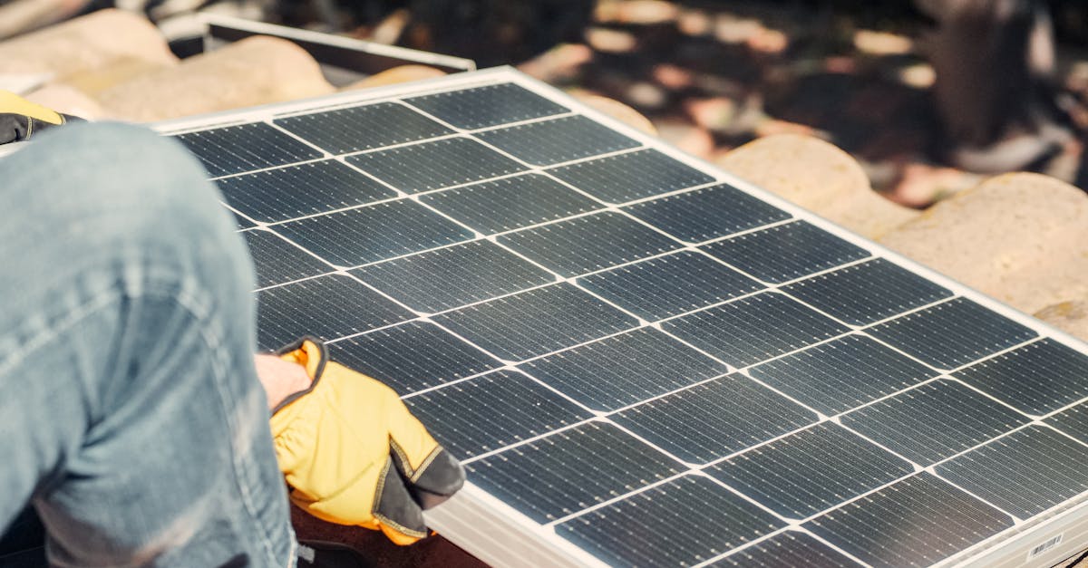 entreprise d'installation de panneaux solaires en normandie offrant des solutions énergétiques durables et personnalisées pour particuliers et professionnels.
